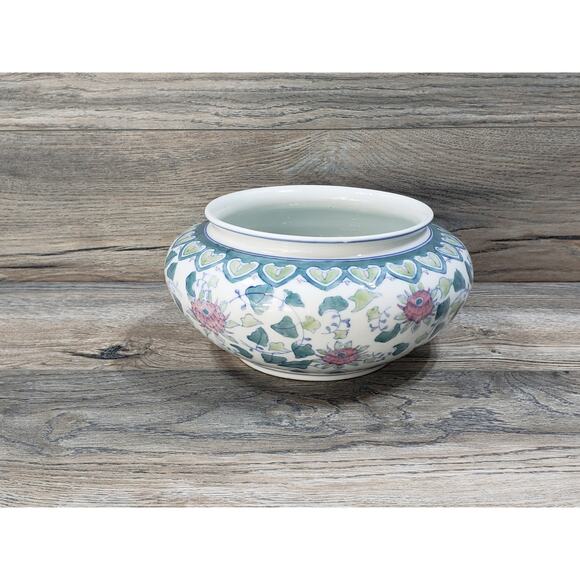 Chinese Porcelain Hand Painted Floral Planter Round - Picture 1 of 7